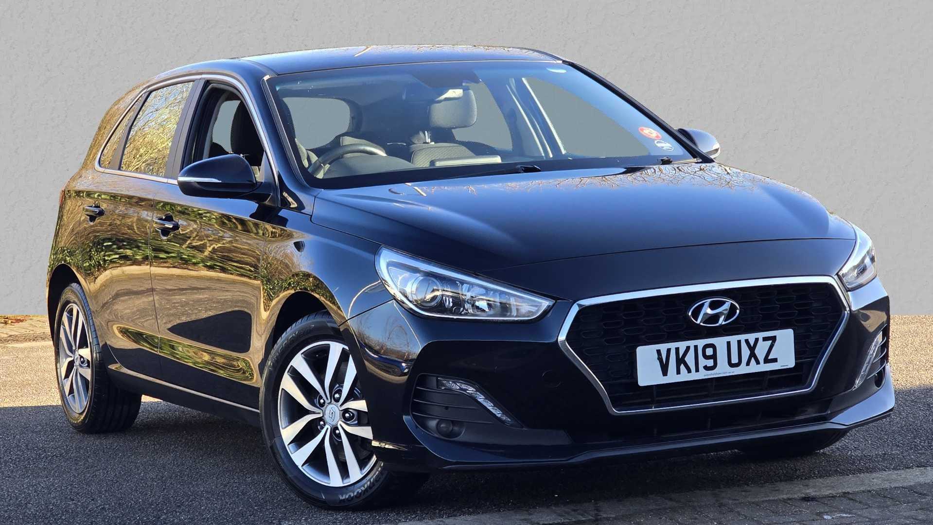 Main listing image - Hyundai i30