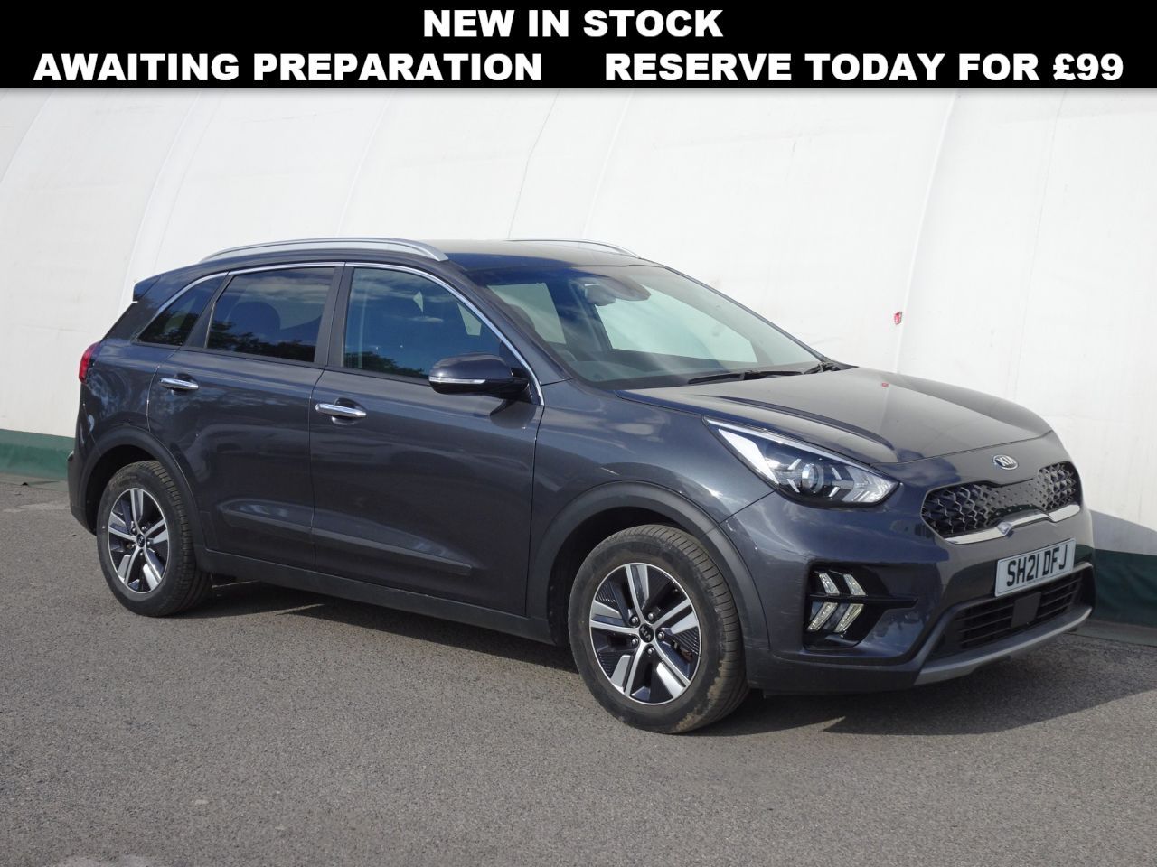 Main listing image - Kia Niro