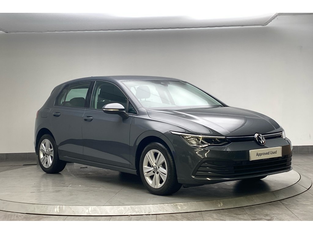 Main listing image - Volkswagen Golf