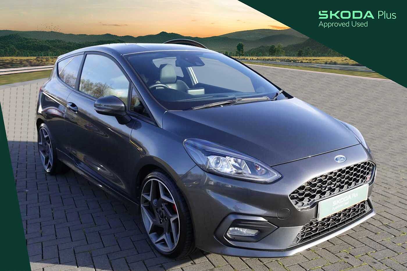 Main listing image - Ford Fiesta ST