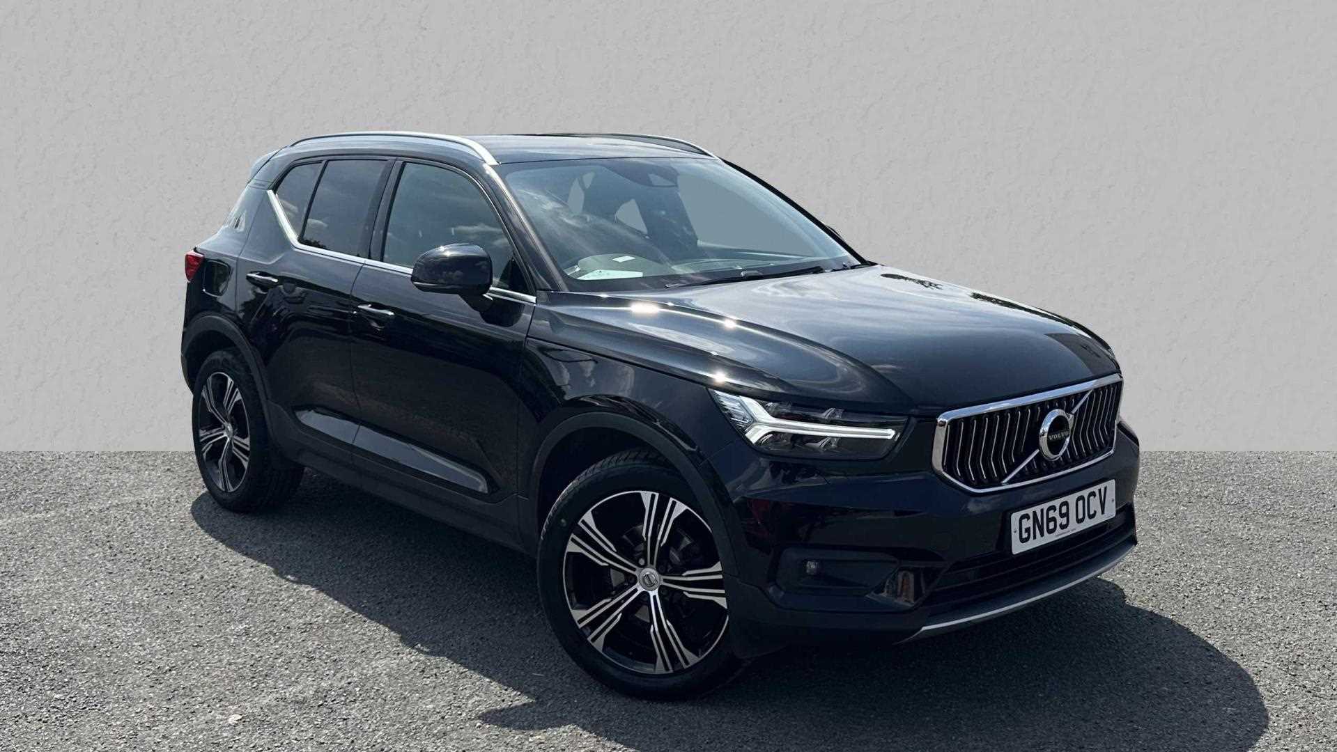 Main listing image - Volvo XC40