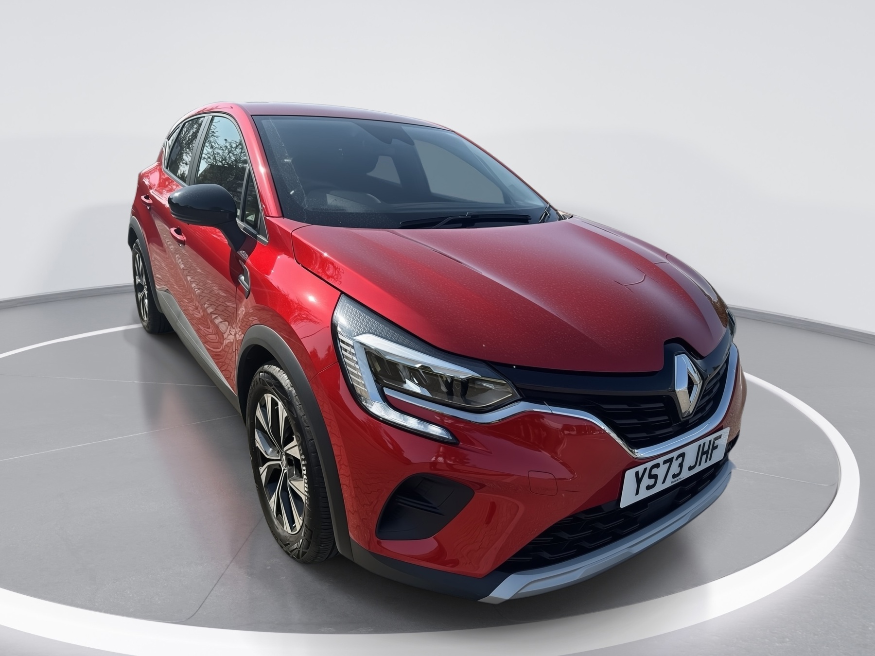 Main listing image - Renault Captur