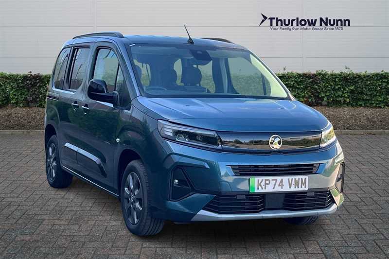 Main listing image - Vauxhall Combo Life-e