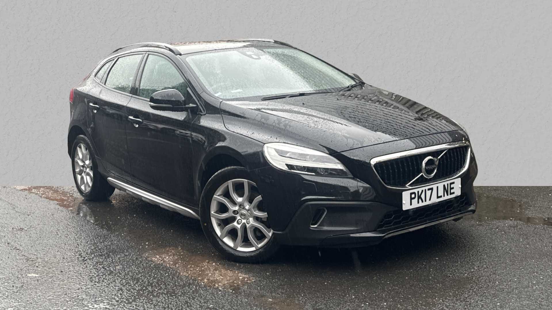 Main listing image - Volvo V40 Cross Country