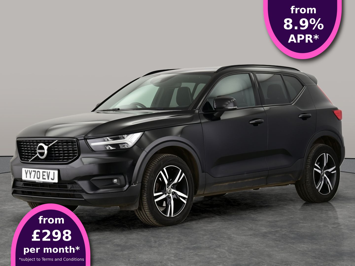 Main listing image - Volvo XC40