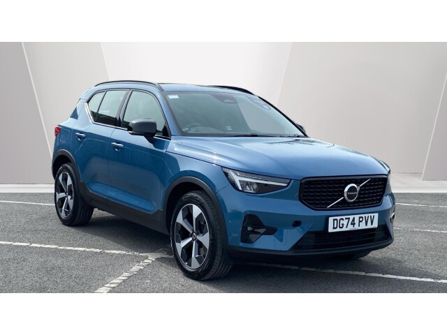 Main listing image - Volvo XC40