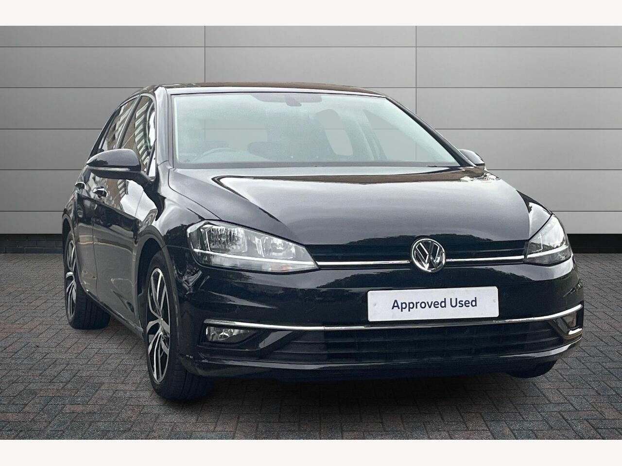 Main listing image - Volkswagen Golf