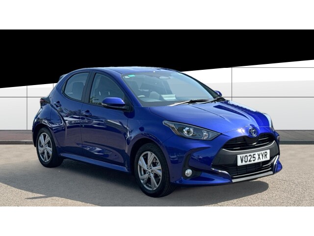 Main listing image - Toyota Yaris