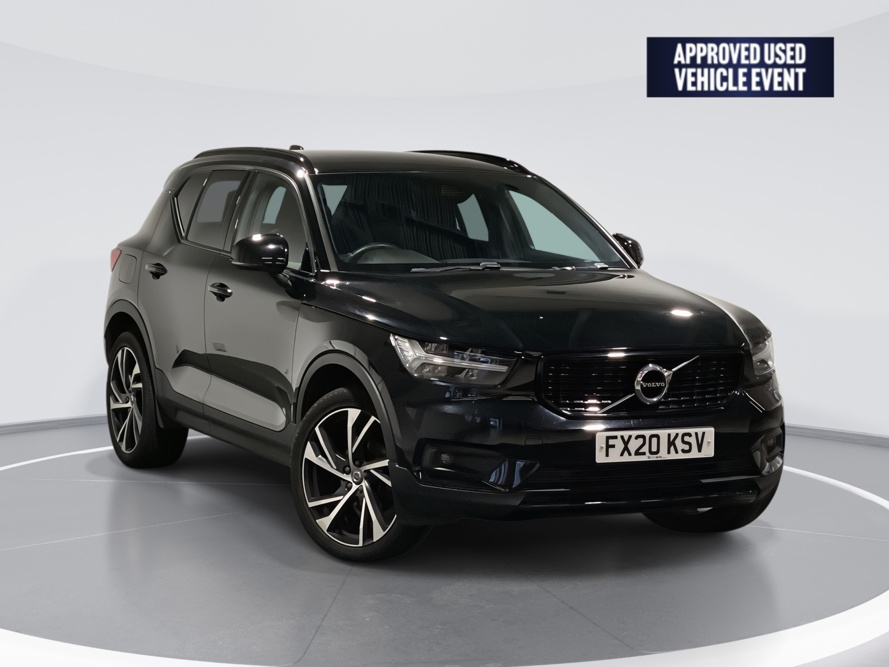 Main listing image - Volvo XC40