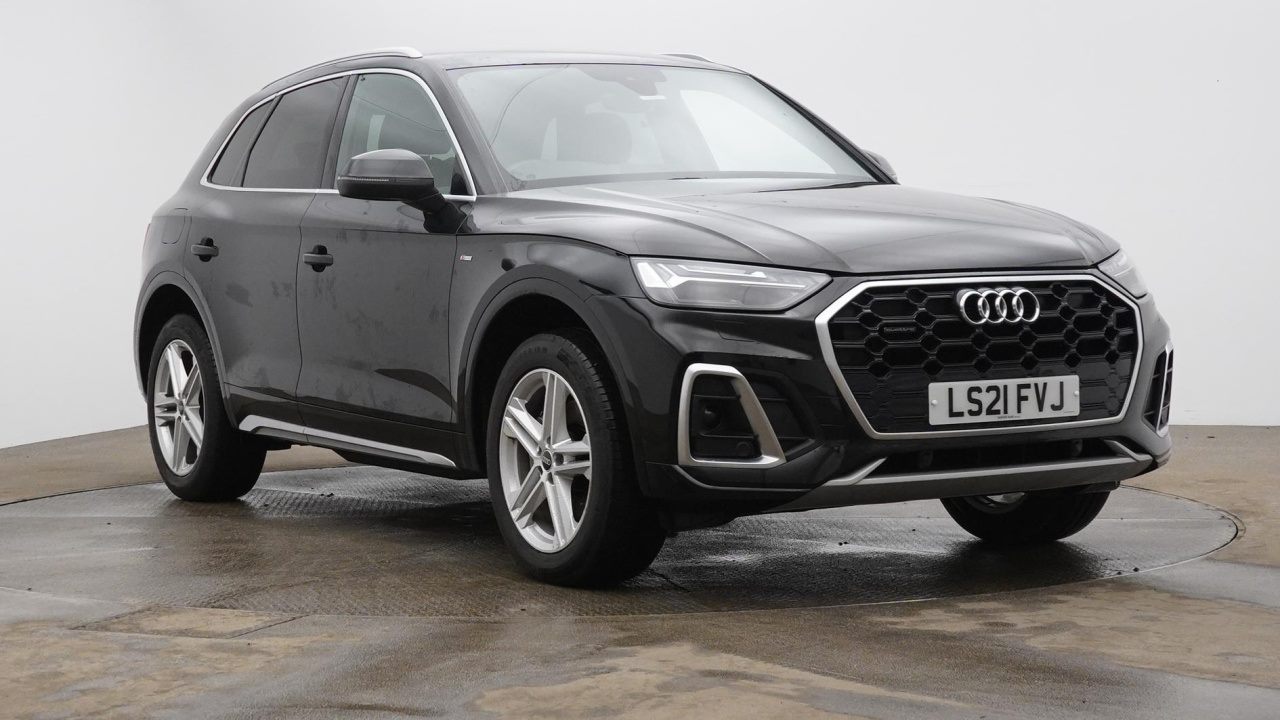 Main listing image - Audi Q5