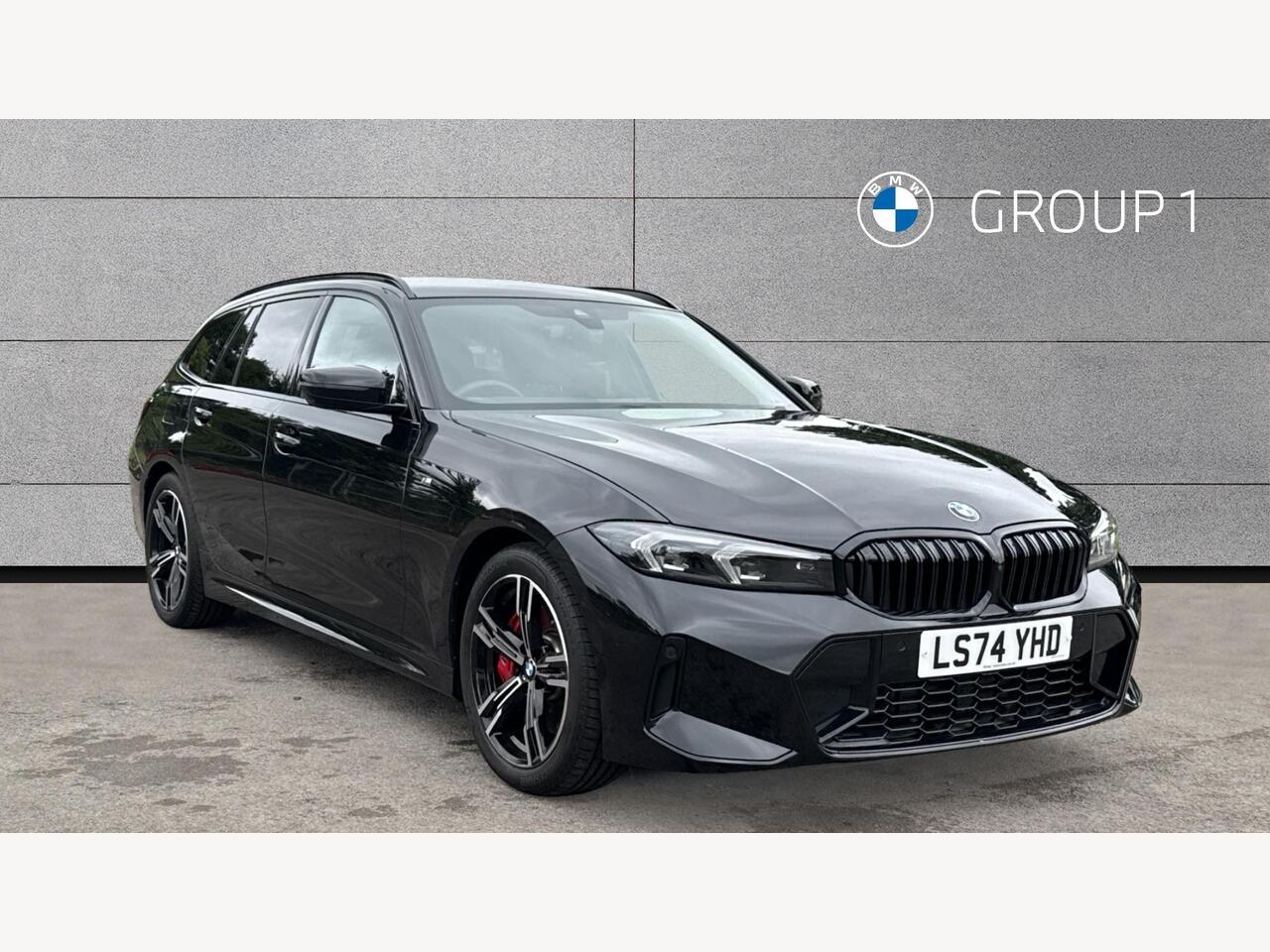 Main listing image - BMW 3 Series Touring
