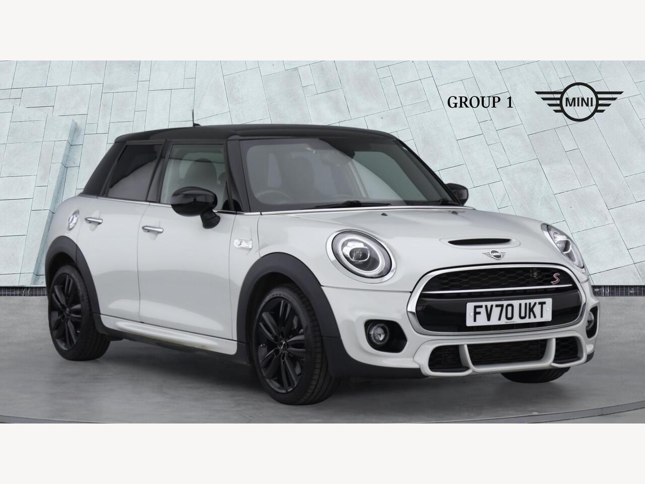 Main listing image - MINI Hatchback 5dr