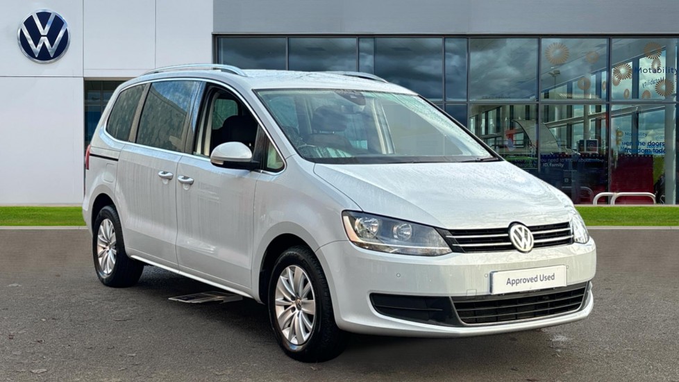 Main listing image - Volkswagen Sharan