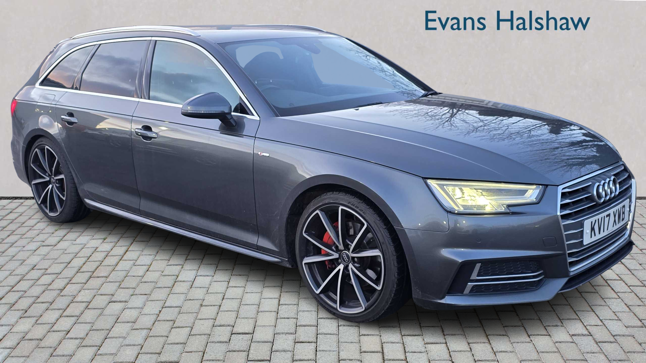 Main listing image - Audi A4 Avant
