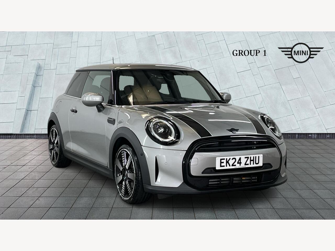 Main listing image - MINI Hatchback