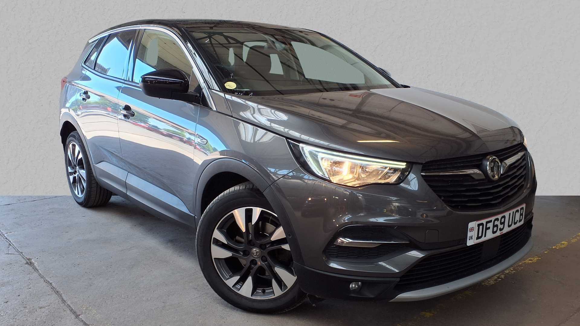 Main listing image - Vauxhall Grandland X