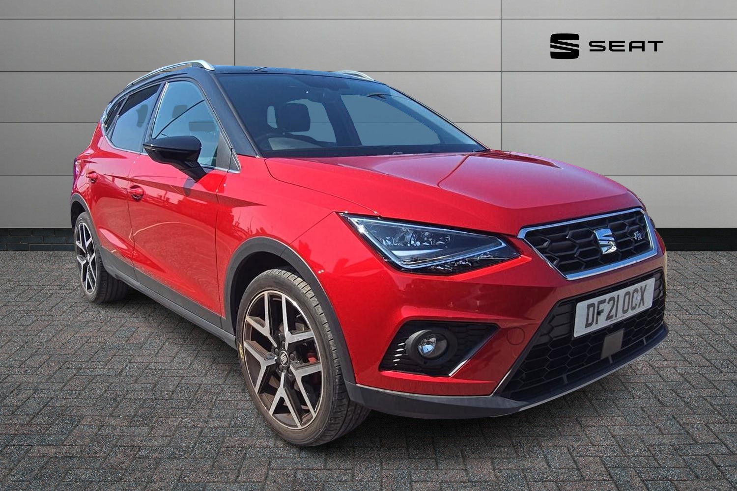 Main listing image - SEAT Arona