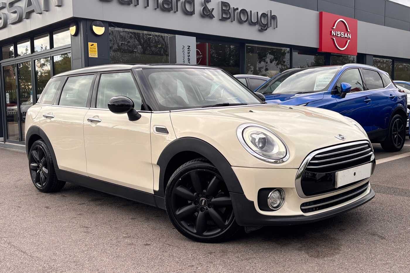 Main listing image - MINI Clubman