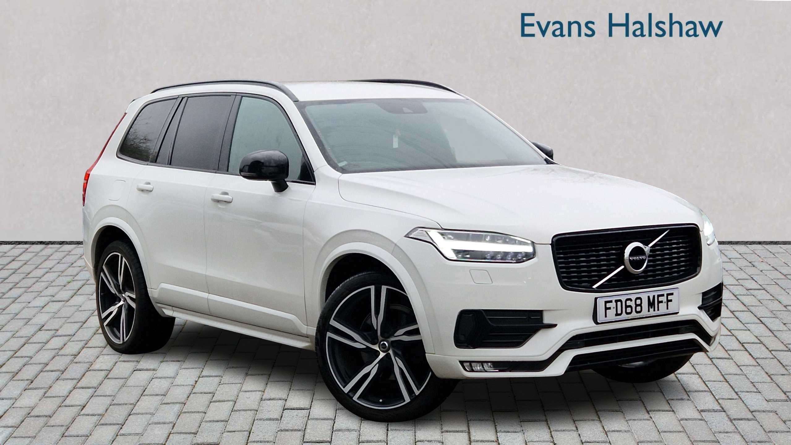 Main listing image - Volvo XC90