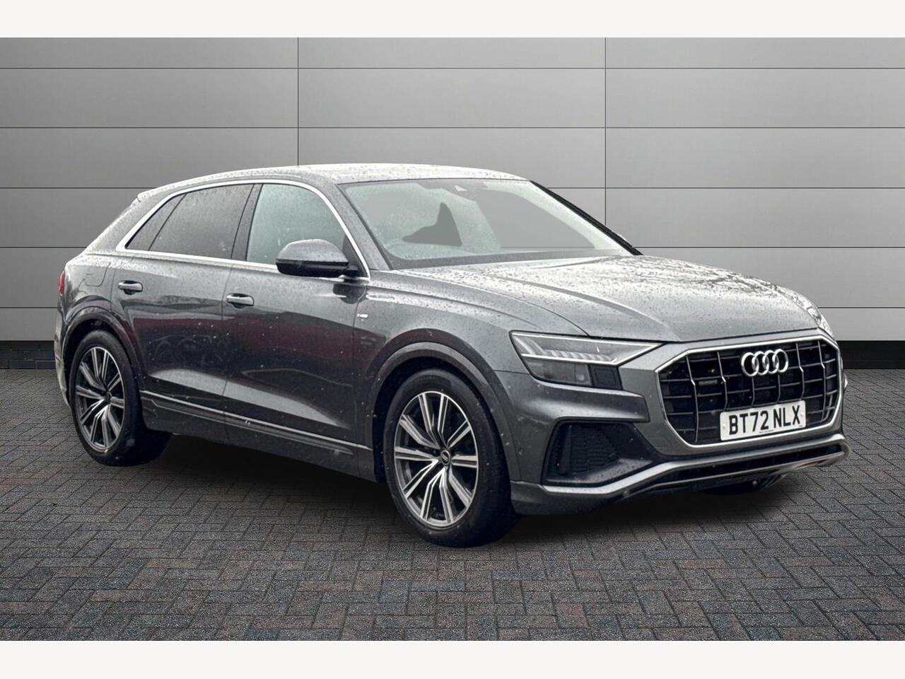 Main listing image - Audi Q8