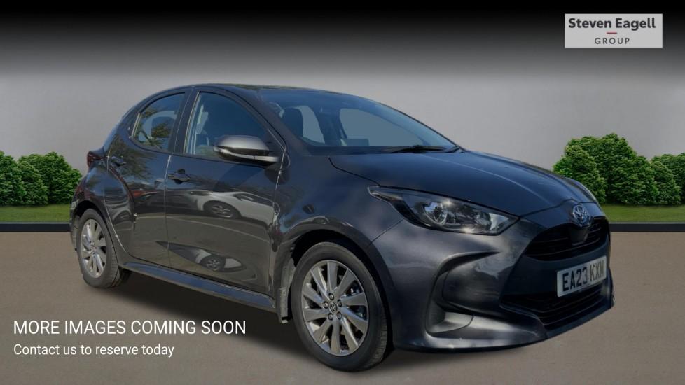 Main listing image - Toyota Yaris