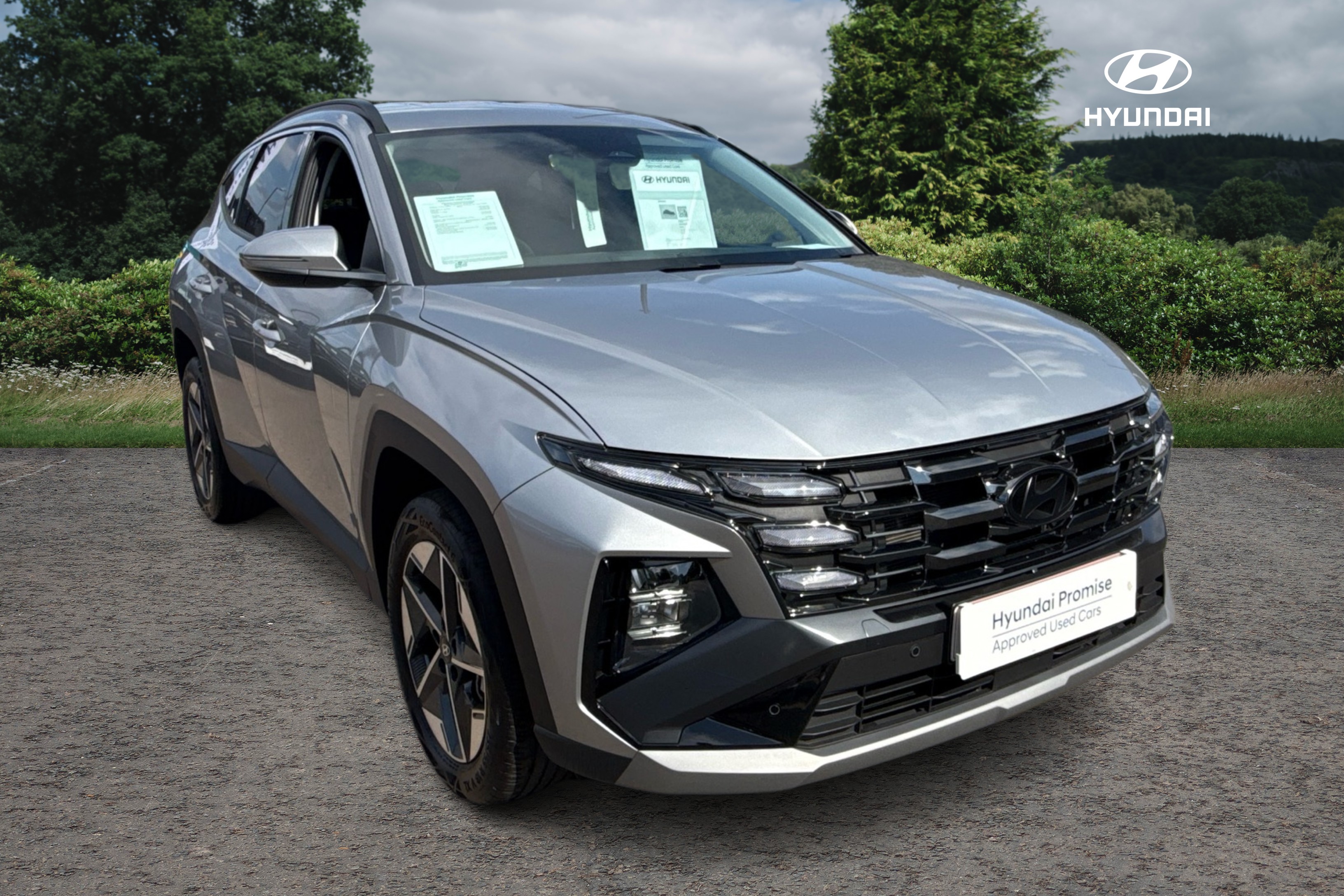 Main listing image - Hyundai Tucson