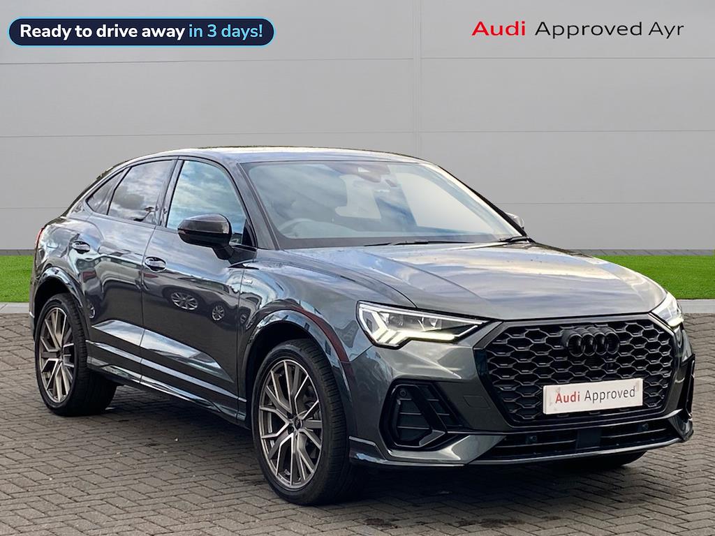 Main listing image - Audi Q3