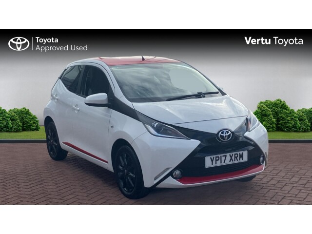 Main listing image - Toyota Aygo