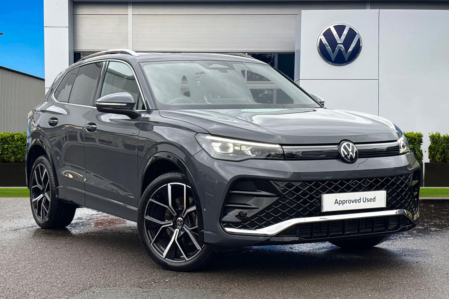 Main listing image - Volkswagen Tiguan