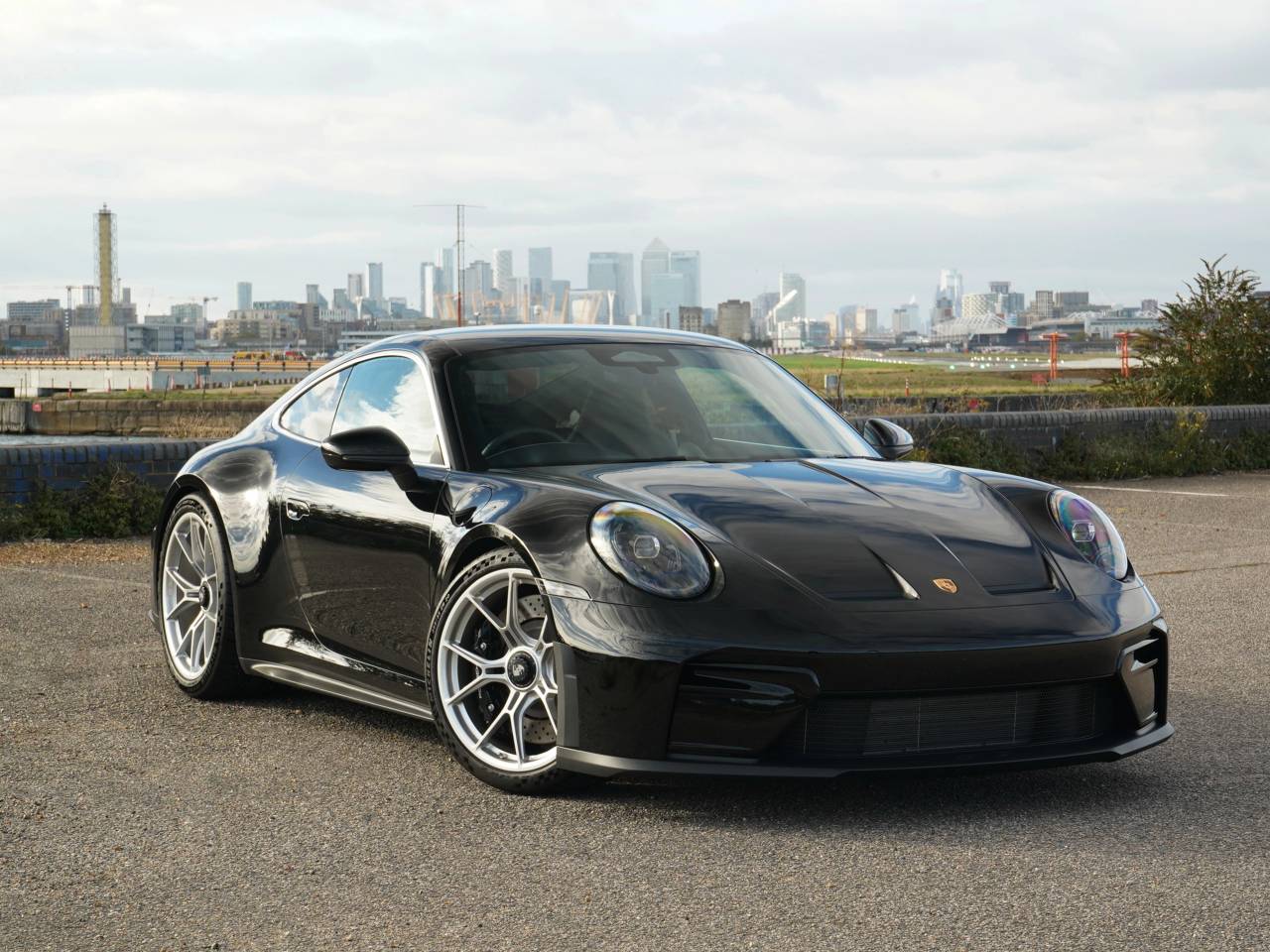 Main listing image - Porsche 911