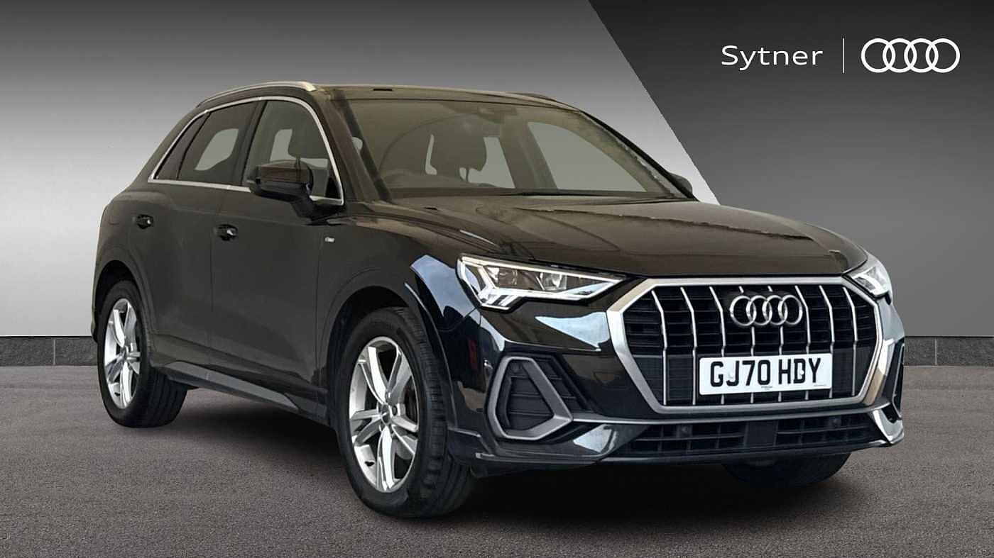 Main listing image - Audi Q3