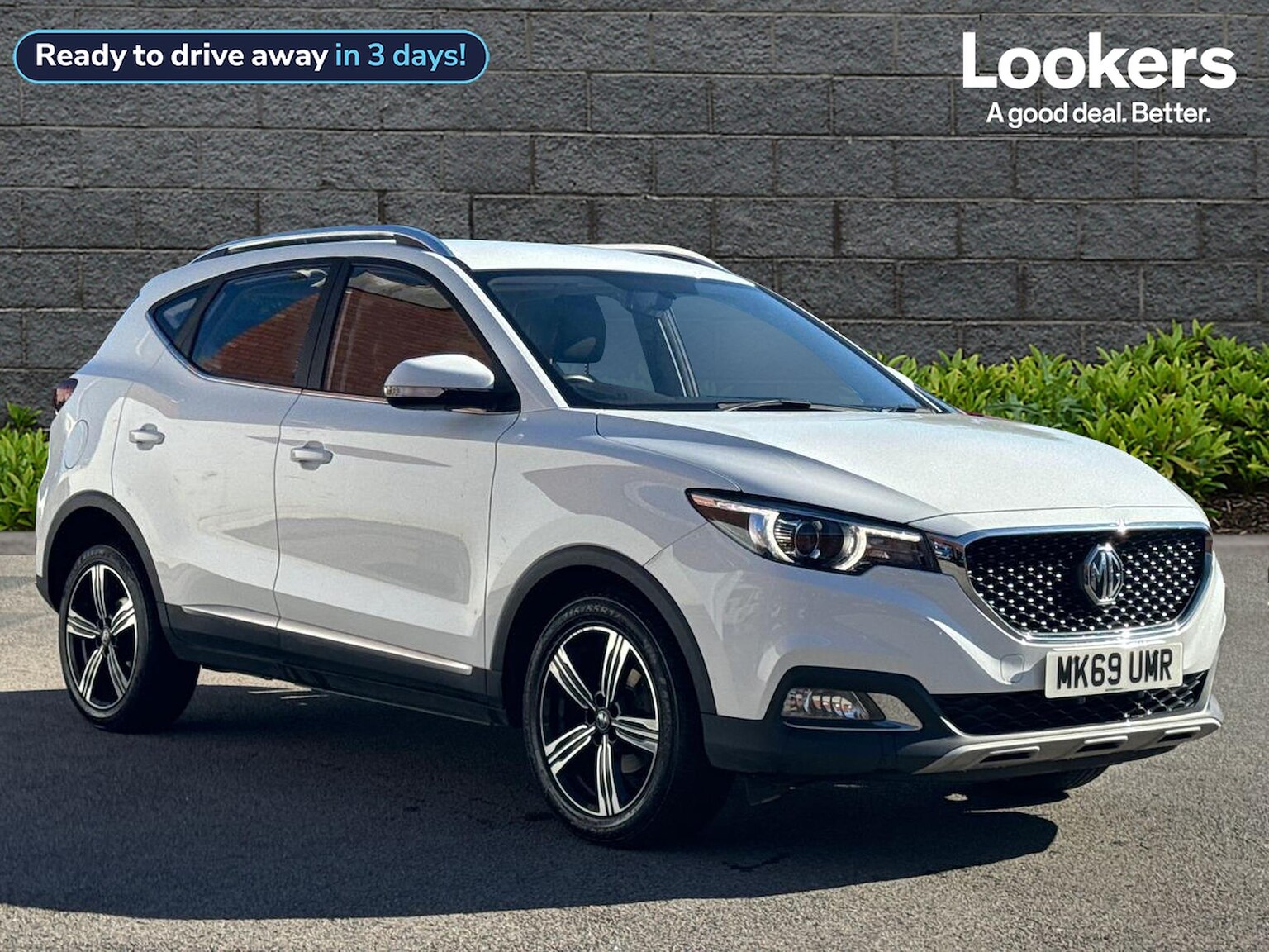 Main listing image - MG ZS