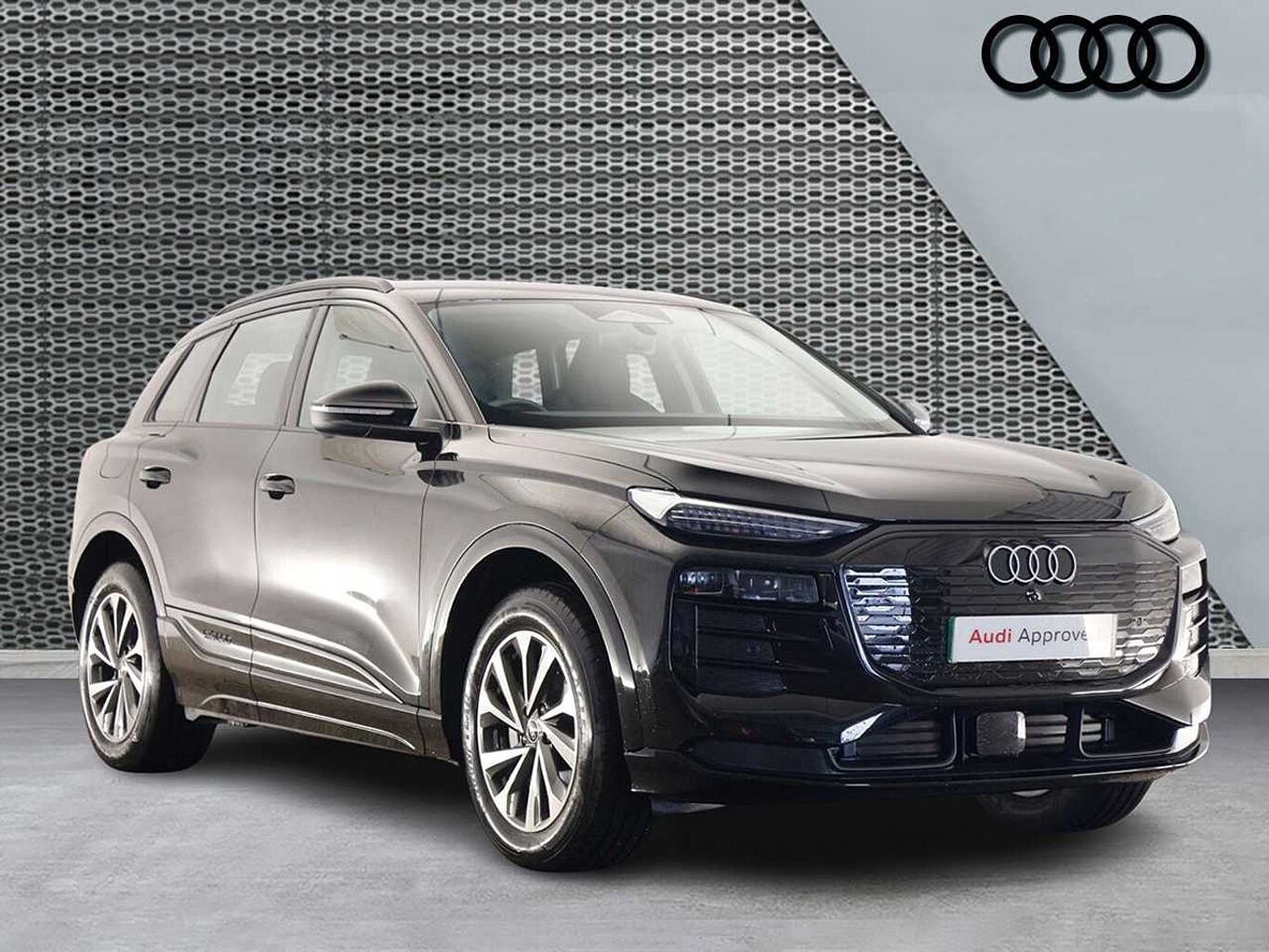 Main listing image - Audi Q6