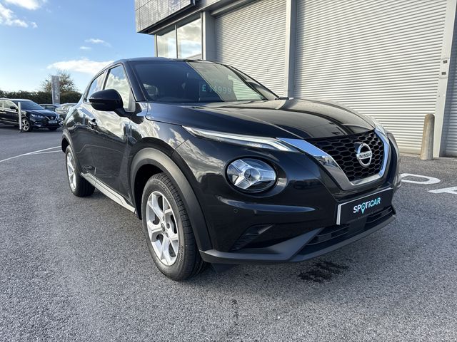 Main listing image - Nissan Juke