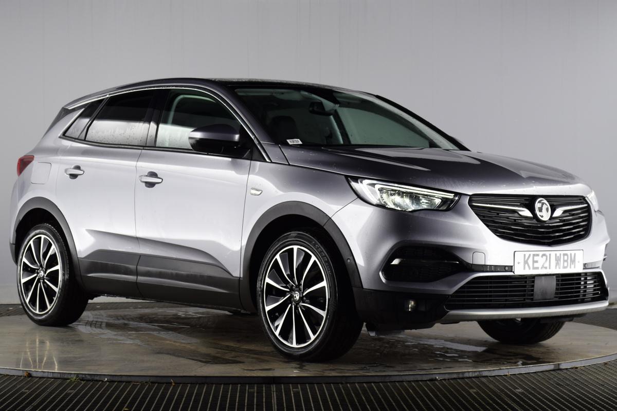 Main listing image - Vauxhall Grandland X