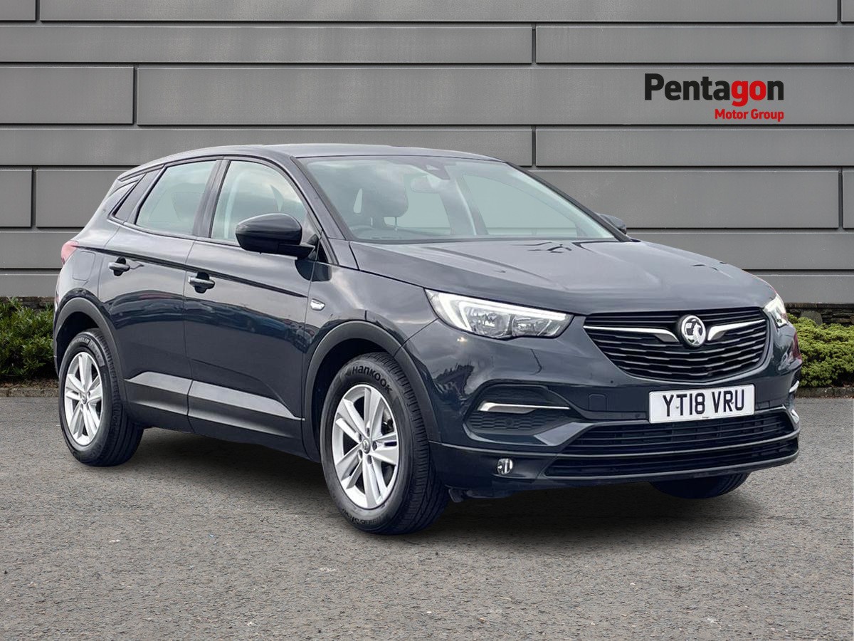 Main listing image - Vauxhall Grandland X