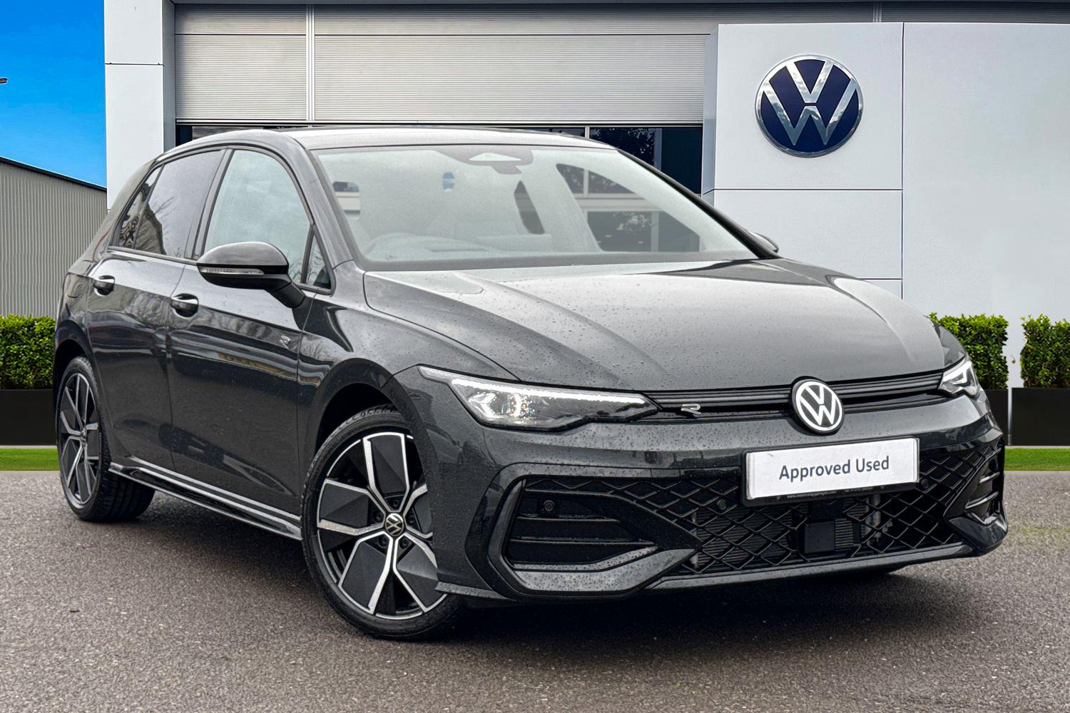 Main listing image - Volkswagen Golf