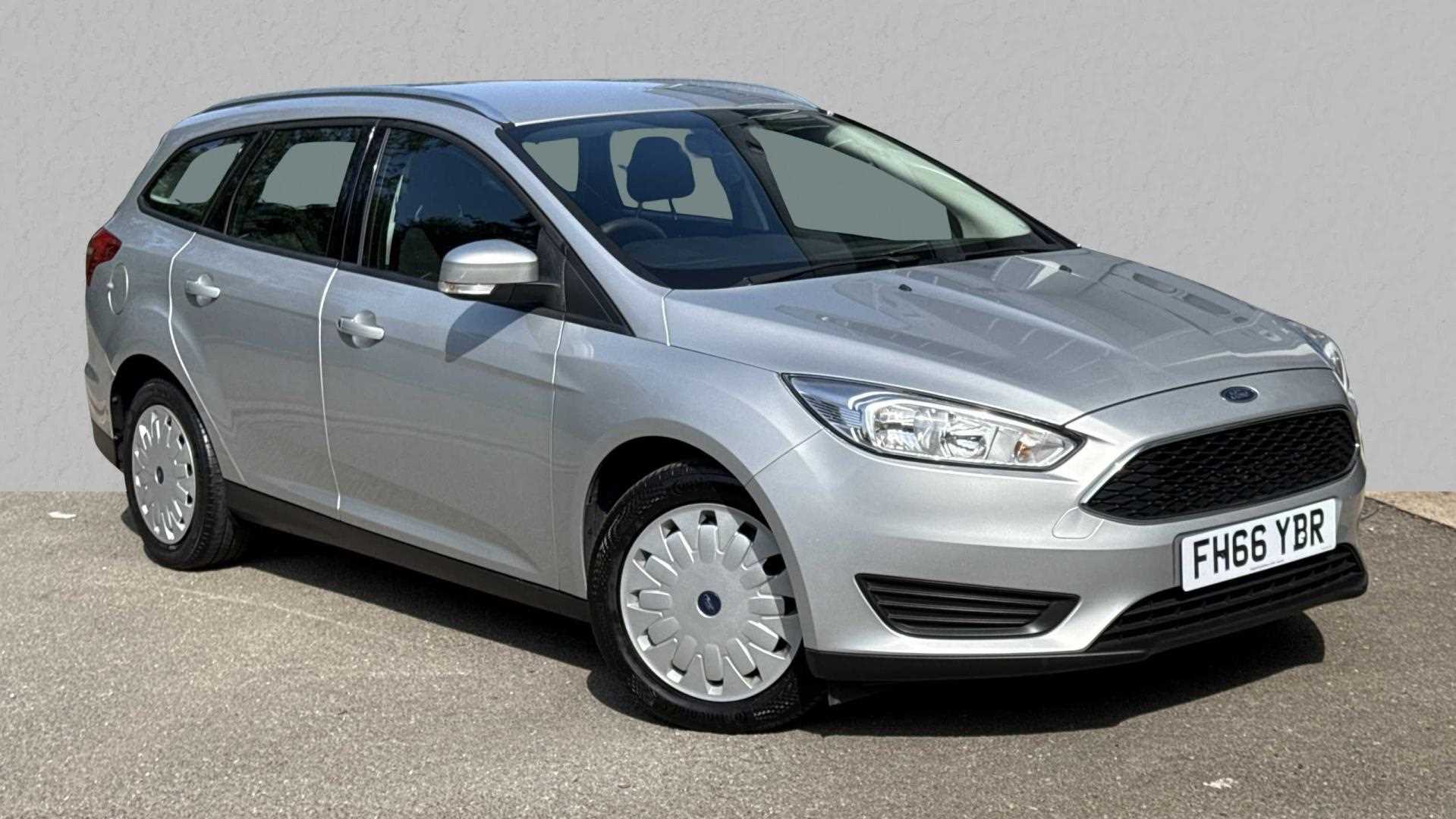 Main listing image - Ford Focus Estate