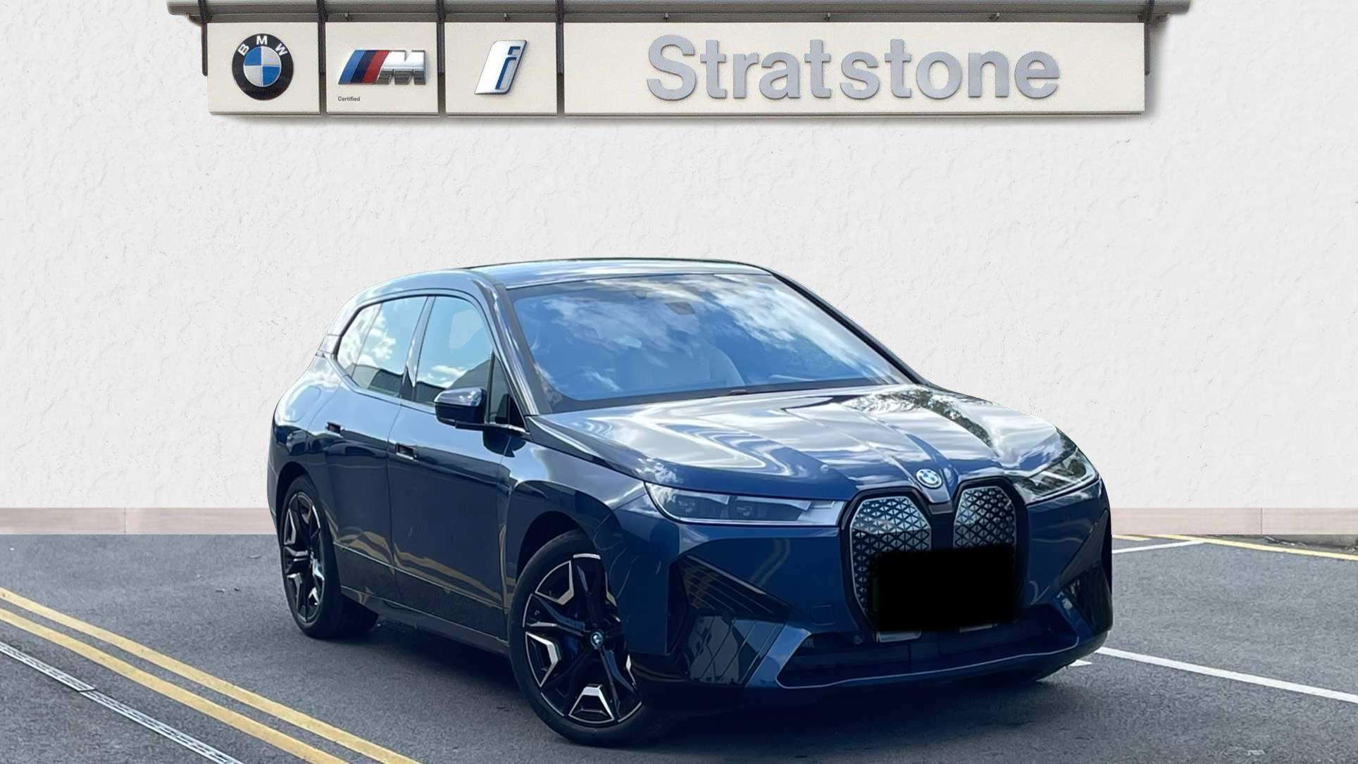 Main listing image - BMW iX