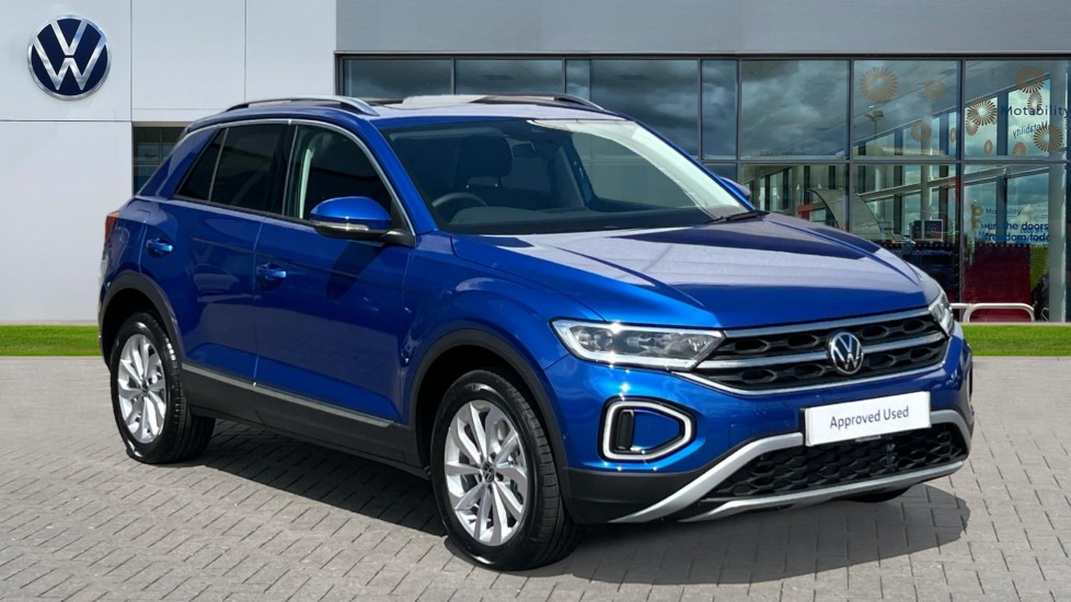 Main listing image - Volkswagen T-Roc
