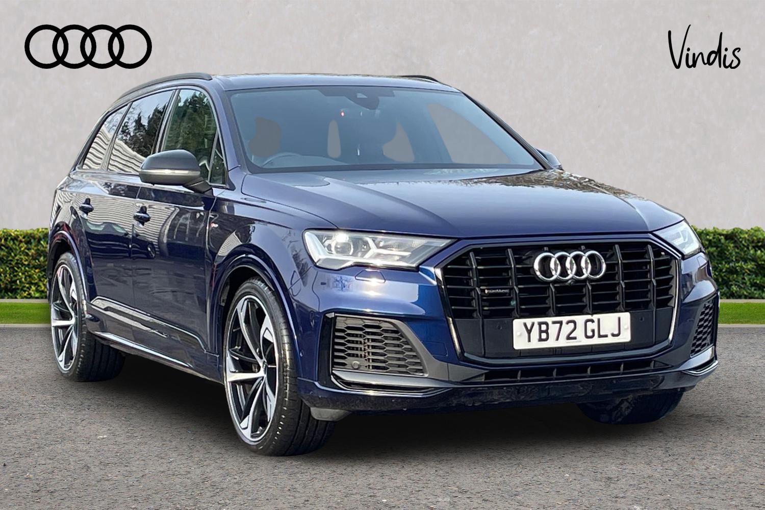 Main listing image - Audi Q7