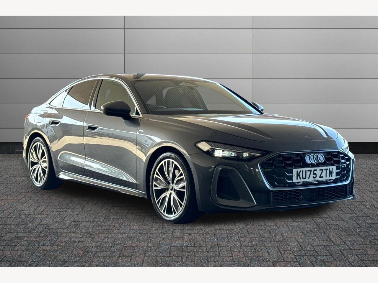 Main listing image - Audi A5