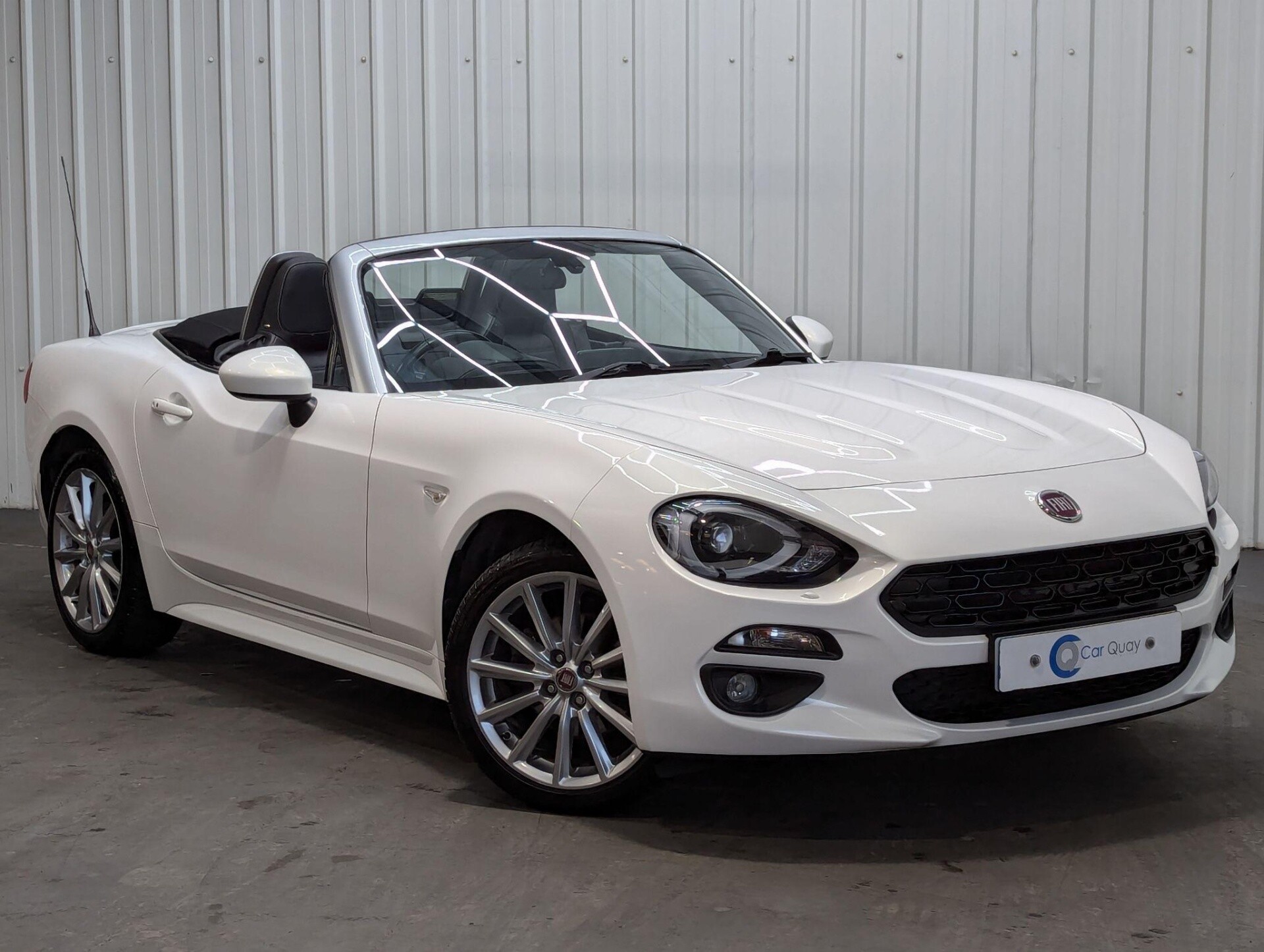 Main listing image - Fiat 124 Spider