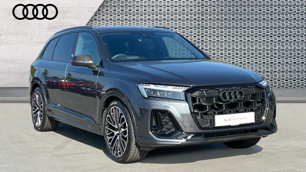 Main listing image - Audi Q7