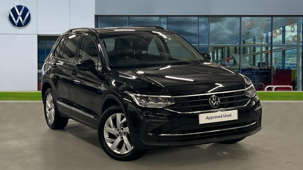 Main listing image - Volkswagen Tiguan