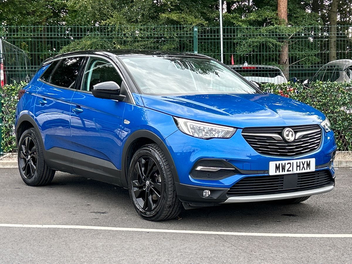 Main listing image - Vauxhall Grandland X