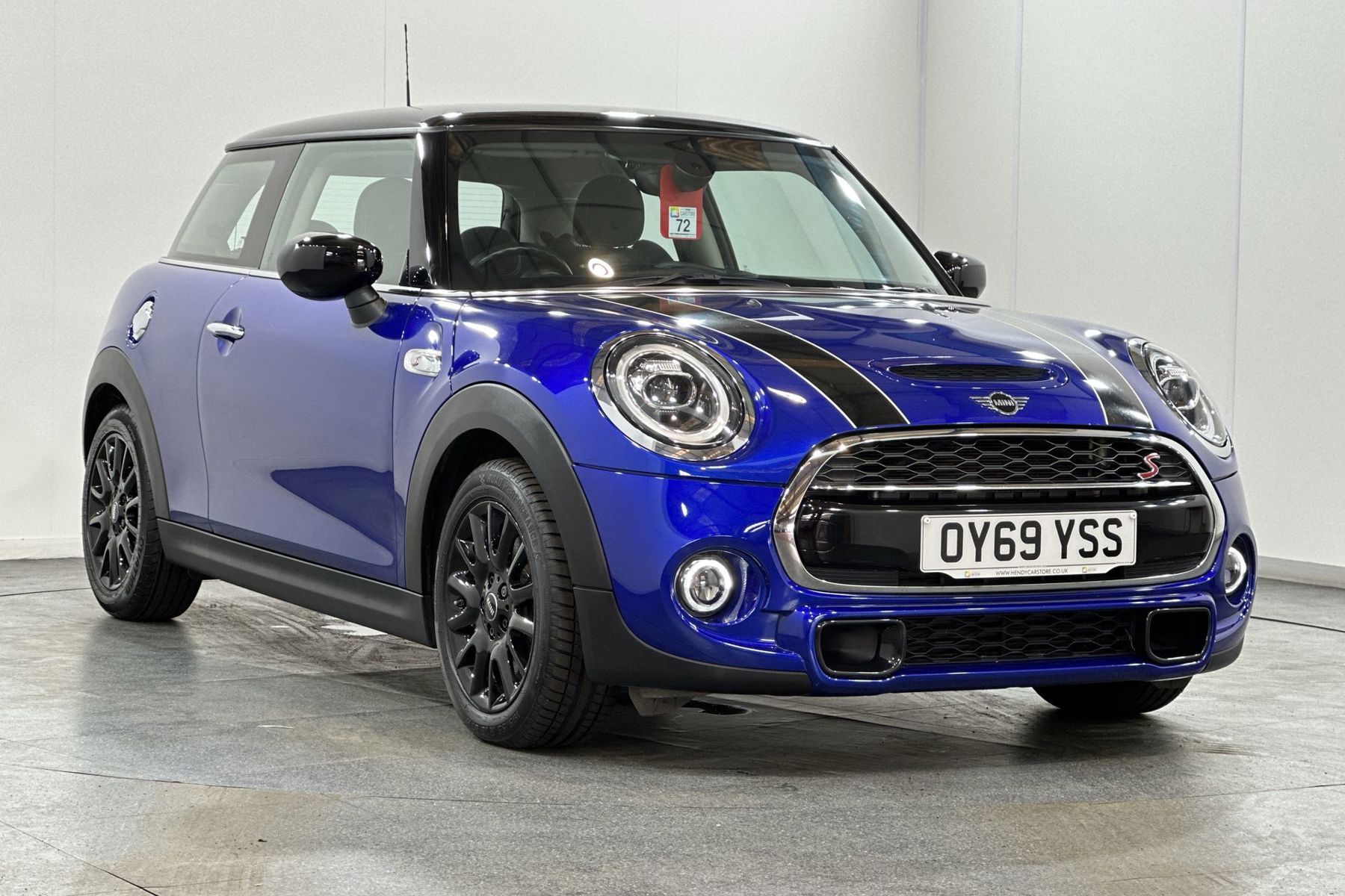 Main listing image - MINI Hatchback