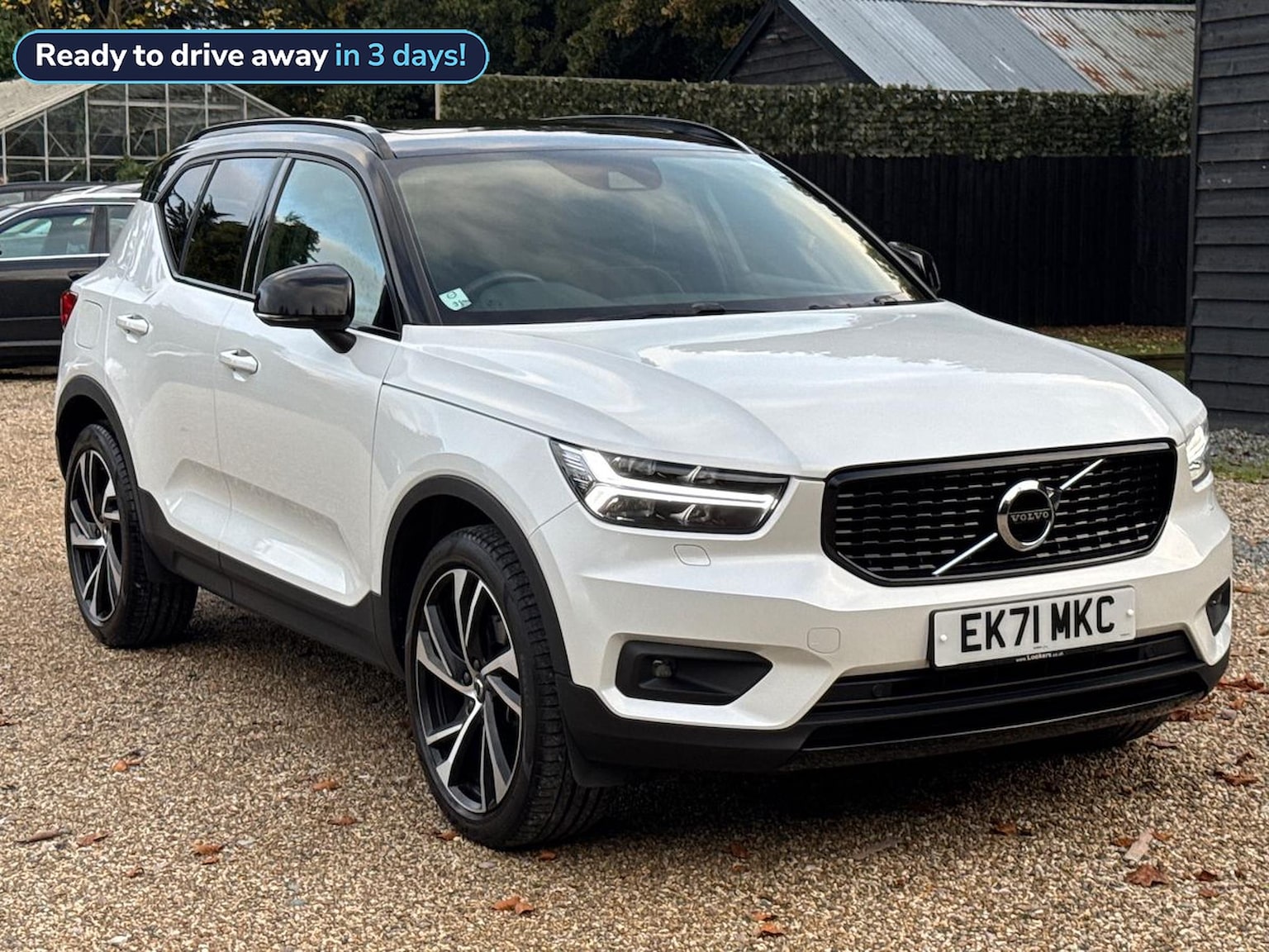 Main listing image - Volvo XC40