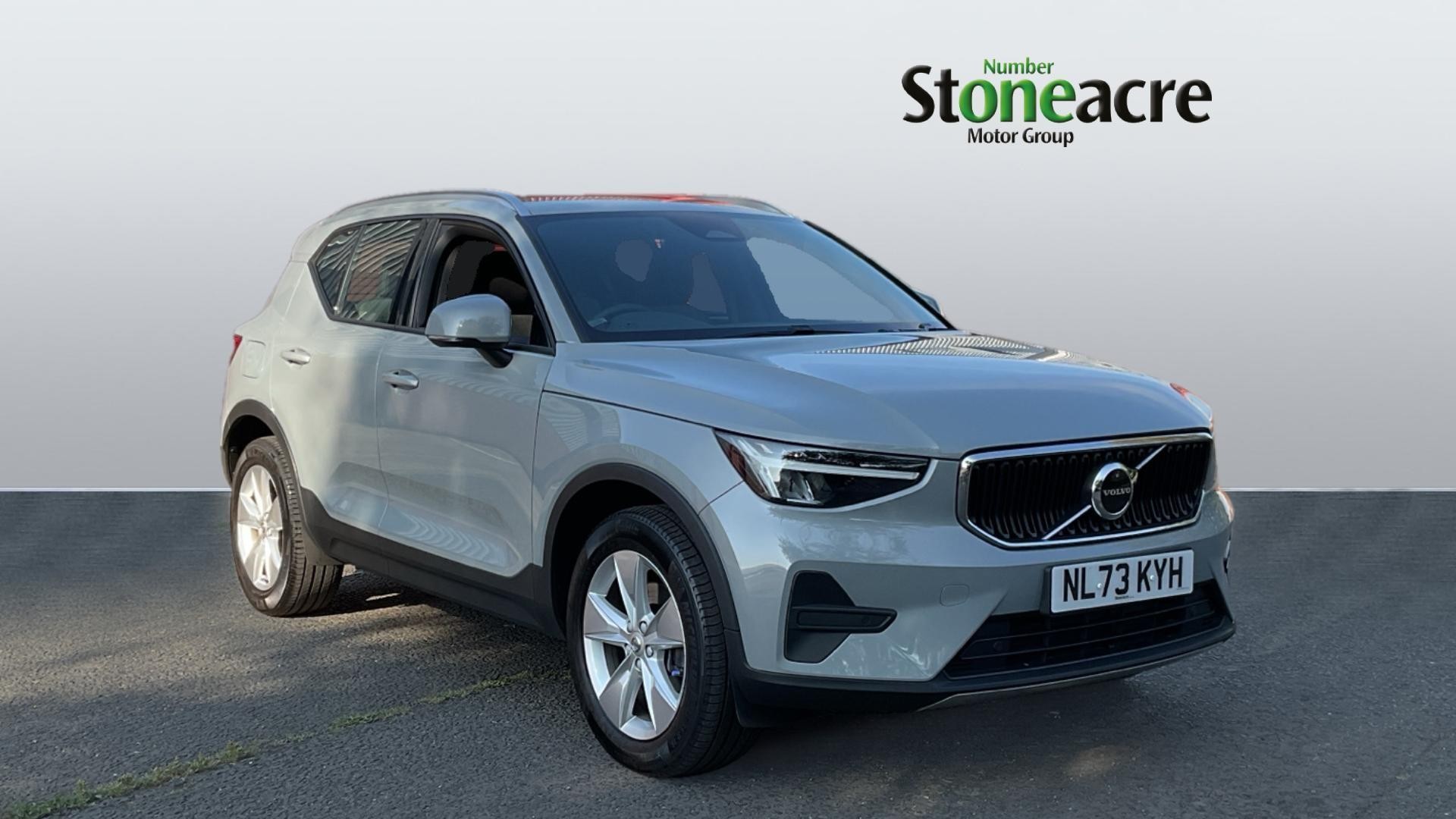 Main listing image - Volvo XC40
