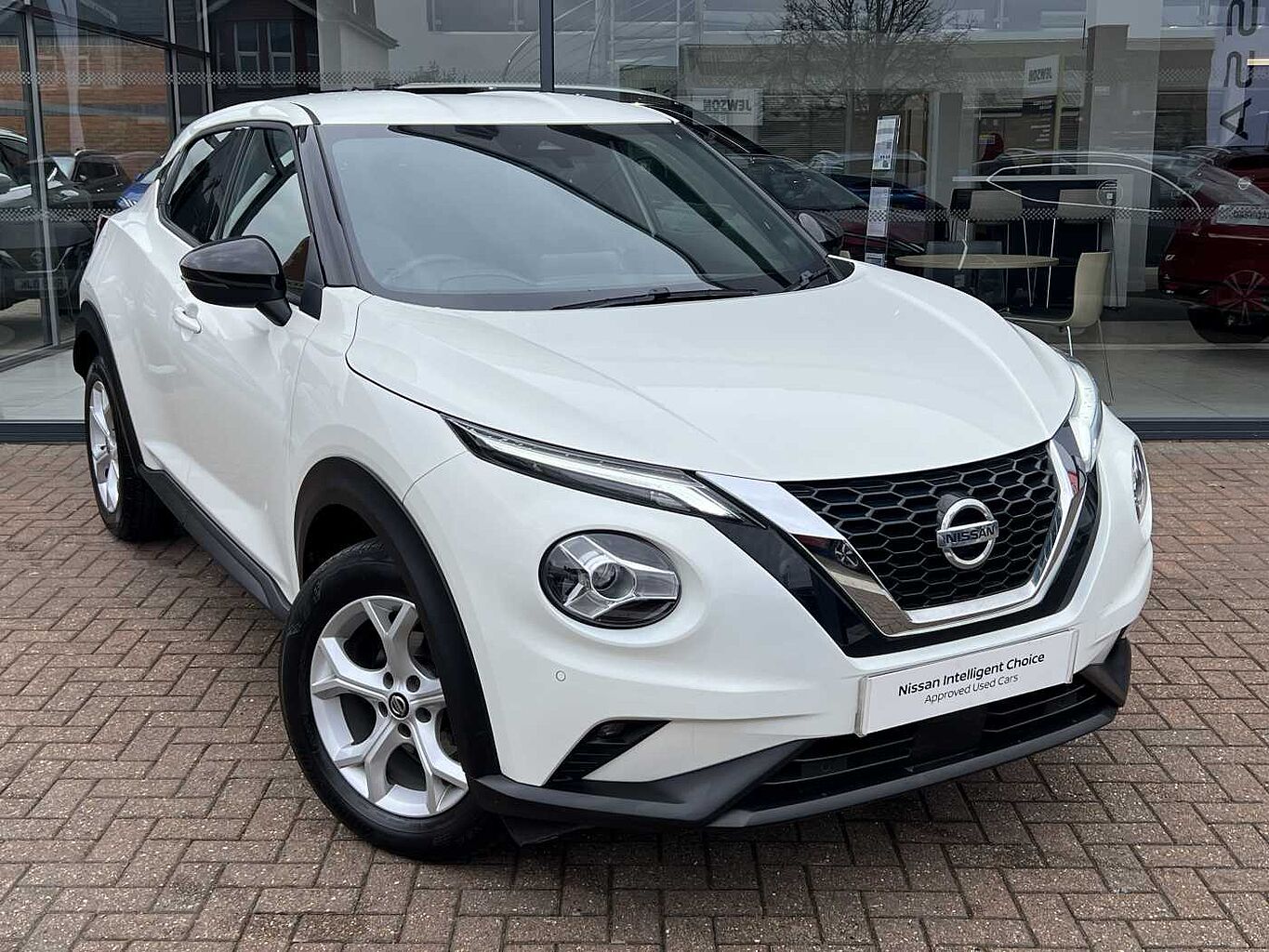 Main listing image - Nissan Juke